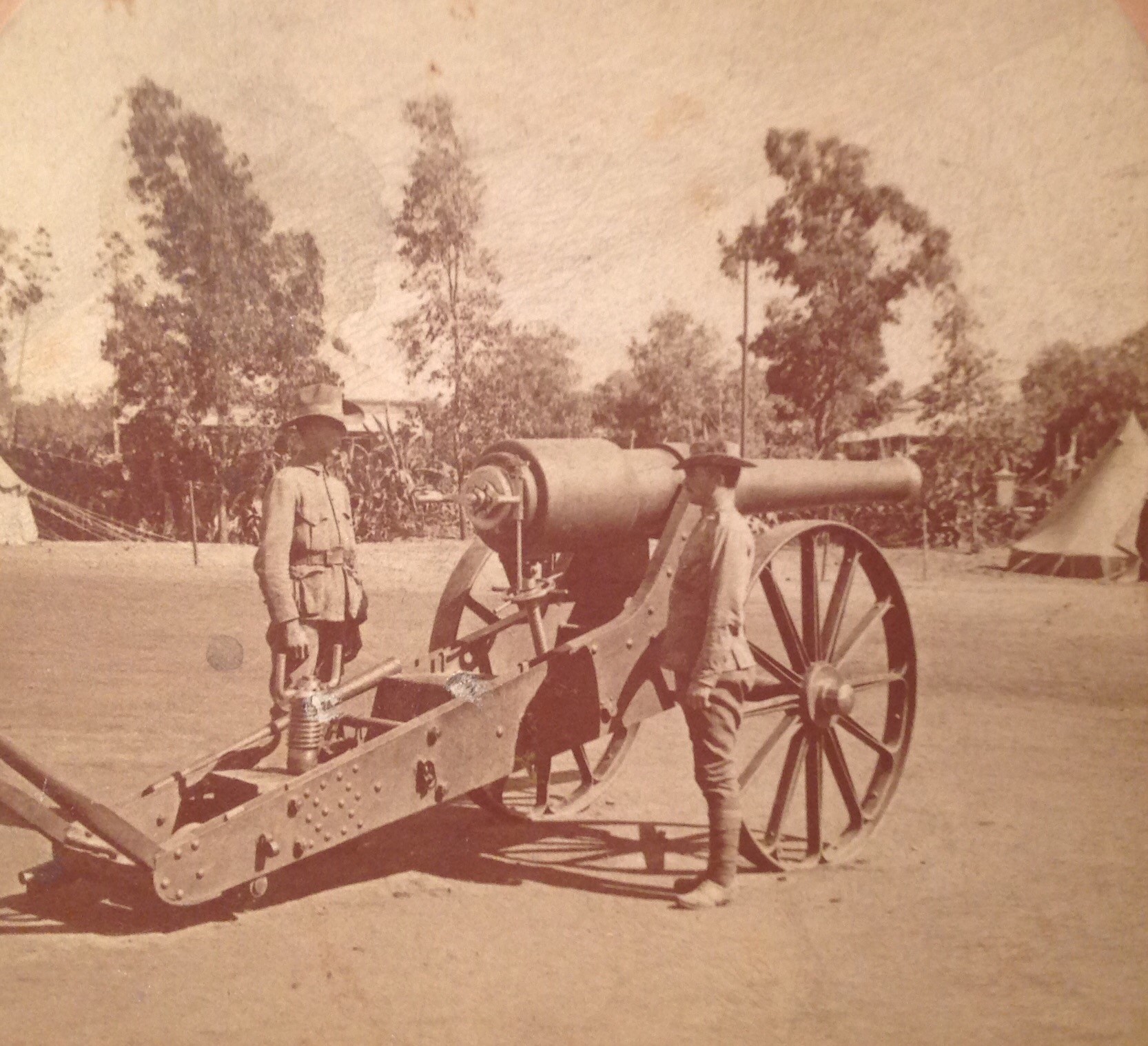 Kilburn number 13782 Long Cecil the big gun built by de Beers company